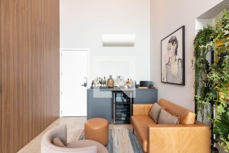 Sala de apartamento para alugar com 2 quartos, 95m² em Vila Olímpia, São Paulo