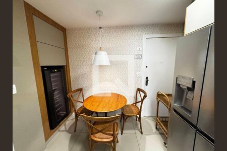 Apartamento à venda com 4 quartos, 214m² em Barra da Tijuca, Rio de Janeiro