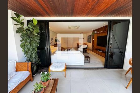 Apartamento à venda com 4 quartos, 214m² em Barra da Tijuca, Rio de Janeiro