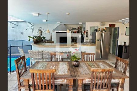 Casa à venda com 7 quartos, 850m² em Barra da Tijuca, Rio de Janeiro