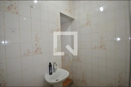 Banheiro da Suíte 1 de casa para alugar com 2 quartos, 120m² em Campinho, Rio de Janeiro