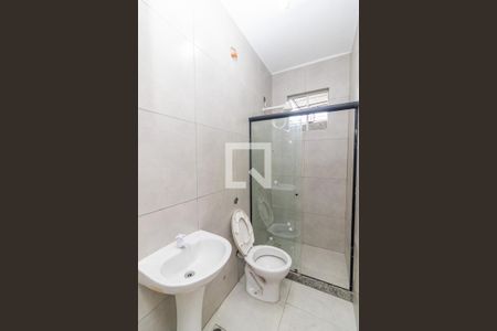 Banheiro de casa para alugar com 1 quarto, 45m² em Cascadura, Rio de Janeiro