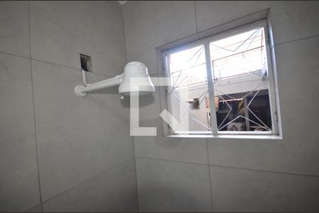 Banheiro de casa para alugar com 1 quarto, 45m² em Cascadura, Rio de Janeiro