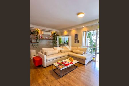 Sala de apartamento à venda com 2 quartos, 100m² em Santo Amaro, São Paulo