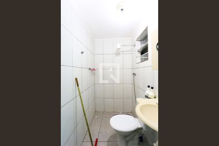 Casa para alugar com 1 quarto, 45m² em Jardim Oliveiras, Taboão da Serra