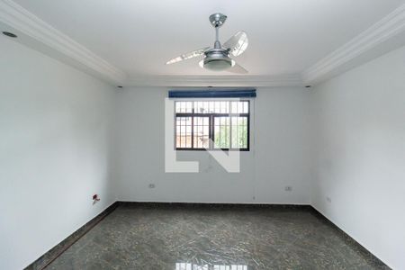 Sala 2 de casa para alugar com 2 quartos, 256m² em Vila Jacuí, São Paulo