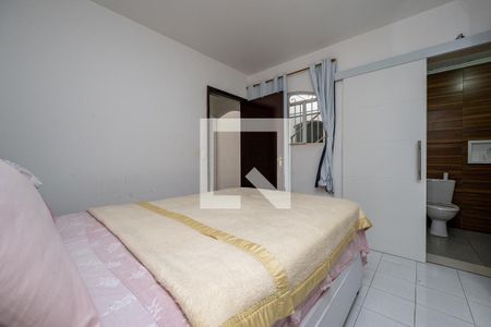 Suíte de casa à venda com 3 quartos, 130m² em Parque Jabaquara, São Paulo