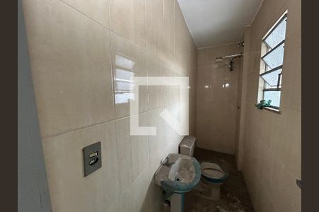 Banheiro de apartamento à venda com 1 quarto, 140m² em Pilares, Rio de Janeiro