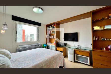 quarto  de apartamento à venda com 3 quartos, 125m² em Funcionários, Belo Horizonte