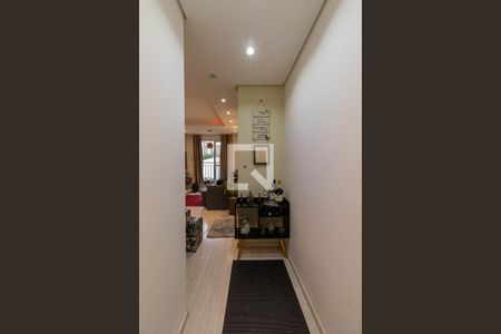 Corredor de apartamento para alugar com 2 quartos, 48m² em Parque Dom Joao Neri, São Paulo
