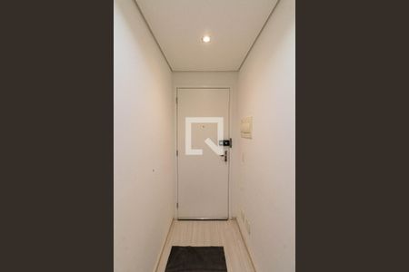 Corredor de apartamento para alugar com 2 quartos, 48m² em Parque Dom Joao Neri, São Paulo