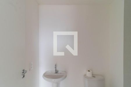 Banheiro da Suíte de apartamento para alugar com 1 quarto, 24m² em Parque Industrial Tomas Edson, São Paulo