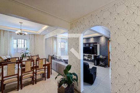 Sala de casa para alugar com 3 quartos, 250m² em Vila Monumento, São Paulo