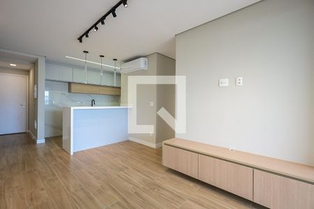 Sala de apartamento para alugar com 3 quartos, 74m² em Vila Andrade, São Paulo