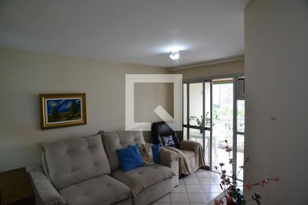 Sala de apartamento para alugar com 2 quartos, 70m² em Barra da Tijuca, Rio de Janeiro