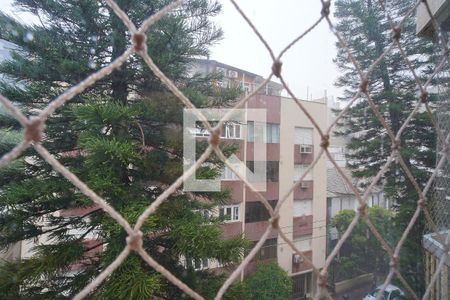 Quarto 1_Vista  de apartamento para alugar com 2 quartos, 82m² em Floresta, Porto Alegre