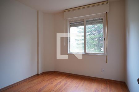 Quarto 1 de apartamento para alugar com 2 quartos, 82m² em Floresta, Porto Alegre