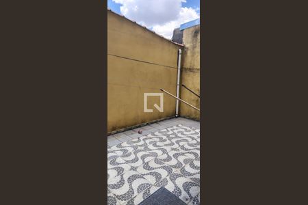 Área externa de casa à venda com 4 quartos, 147m² em Jardim Alzira Franco, Santo André