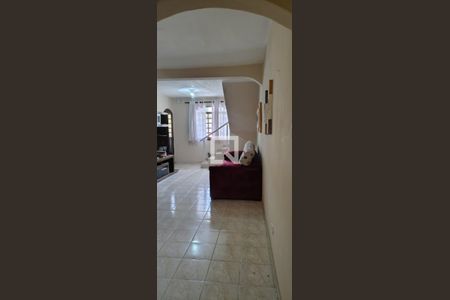 Sala de casa à venda com 4 quartos, 147m² em Jardim Alzira Franco, Santo André