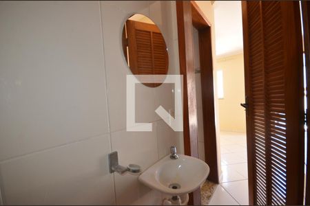 Lavabo de apartamento para alugar com 2 quartos, 120m² em Bento Ribeiro, Rio de Janeiro