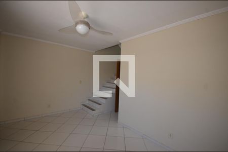 Sala de apartamento para alugar com 2 quartos, 120m² em Bento Ribeiro, Rio de Janeiro