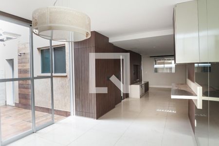 sala de casa de condomínio para alugar com 4 quartos, 176m² em Buritis, Belo Horizonte