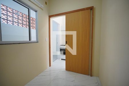 Quarto 2 de casa de condomínio para alugar com 2 quartos, 32m² em São João do Rio Vermelho, Florianópolis