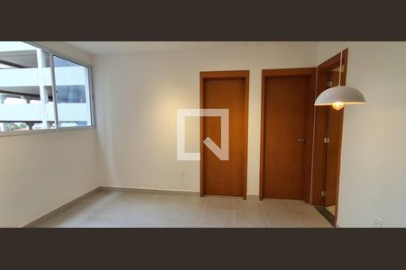 Sala de apartamento para alugar com 2 quartos, 36m² em Vila Palmares, São Caetano do Sul