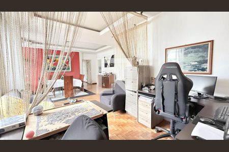 Apartamento à venda com 4 quartos, 320m² em Centro, Belo Horizonte