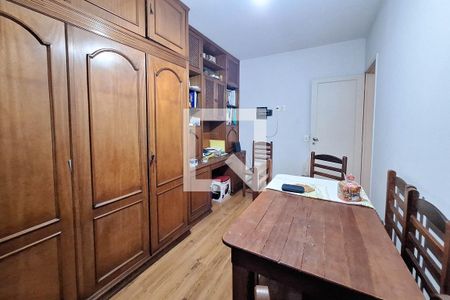 Quarto 1 de apartamento à venda com 3 quartos, 80m² em Icaraí, Niterói