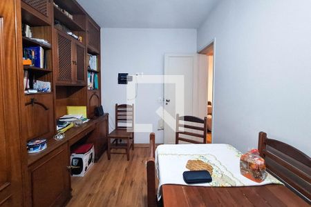 Quarto 1 de apartamento à venda com 3 quartos, 80m² em Icaraí, Niterói