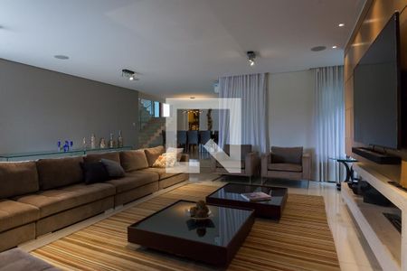 sala de casa de condomínio à venda com 4 quartos, 466m² em A Definir Em Campo, Nova Lima