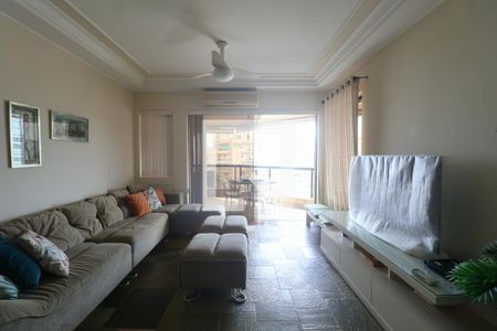 Sala de apartamento para alugar com 4 quartos, 179m² em Balneario Guarujá, Guarujá