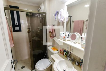 Banheiro de apartamento à venda com 3 quartos, 92m² em Vila Progredior, São Paulo