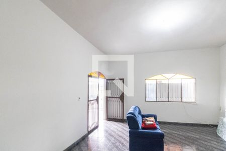 Sala de casa para alugar com 3 quartos, 220m² em Campo Grande, Rio de Janeiro