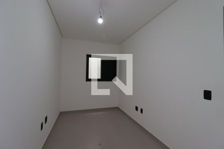 Suíte 2 de casa à venda com 4 quartos, 200m² em Vila Camilópolis, Santo André