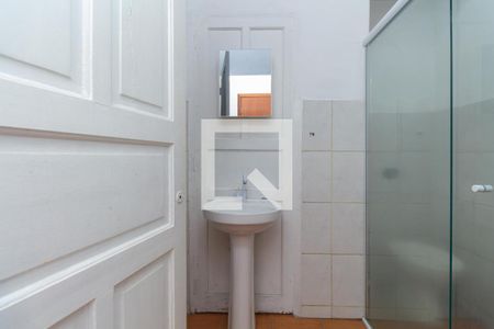 Banheiro de apartamento à venda com 1 quarto, 32m² em Liberdade, São Paulo