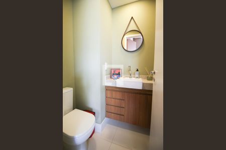 Lavabo de apartamento para alugar com 2 quartos, 74m² em Indianópolis, São Paulo