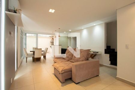 Sala  de casa de condomínio para alugar com 3 quartos, 130m² em Jardim Pagliato, Sorocaba