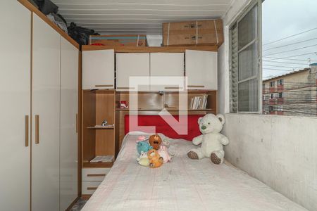 Quarto de apartamento à venda com 2 quartos, 47m² em Rubem Berta, Porto Alegre