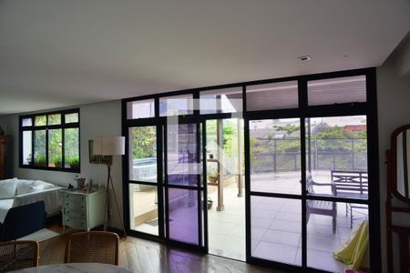 Sala de apartamento à venda com 3 quartos, 210m² em Barra da Tijuca, Rio de Janeiro