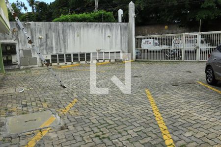 Garagem de apartamento para alugar com 2 quartos, 80m² em Piatã, Salvador
