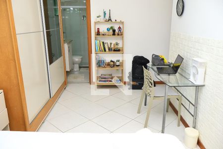 Quarto 1 de apartamento para alugar com 2 quartos, 80m² em Piatã, Salvador