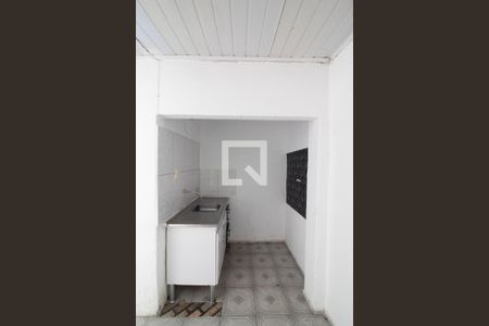 Cozinha de casa para alugar com 1 quarto, 50m² em Vila Sao Rafael, Guarulhos