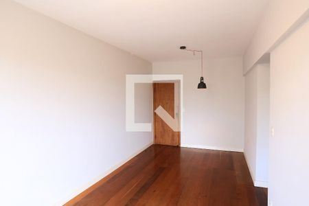 Sala de apartamento para alugar com 2 quartos, 57m² em Funcionários, Belo Horizonte