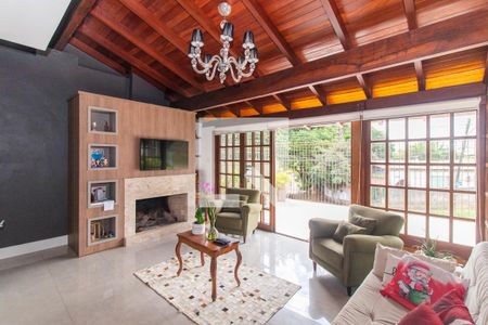 Sala de casa para alugar com 3 quartos, 208m² em Teresópolis, Porto Alegre