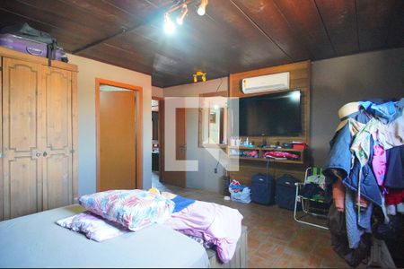 Suíte de casa à venda com 5 quartos, 300m² em Santos Dumont, São Leopoldo