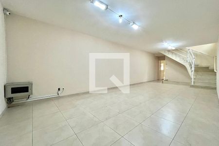 Sala de casa para alugar com 4 quartos, 350m² em Jabaquara, São Paulo