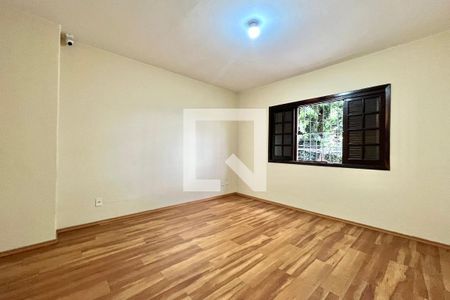Quarto 1 de casa para alugar com 4 quartos, 350m² em Jabaquara, São Paulo