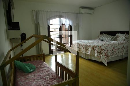 Suíte  de casa à venda com 3 quartos, 184m² em Jardim Las Vegas, São Bernardo do Campo